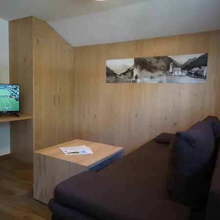 Appartementhaus Nadine شقة