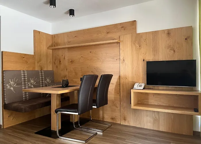 纳丁公寓 * 朗根费尔德