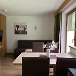 Appartementhaus Nadine Apartament
