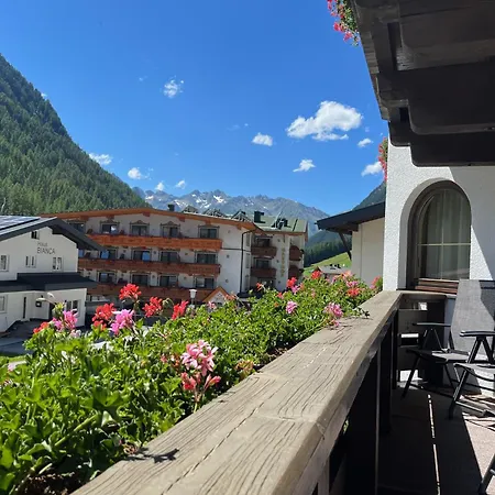 Appartementhaus Nadine * Längenfeld